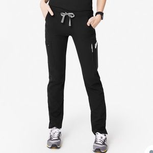Figs Yola Black Scrub Pants